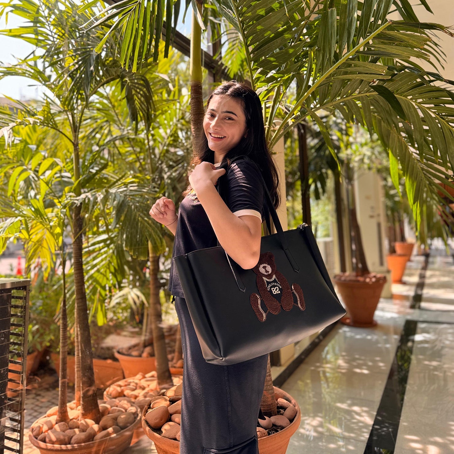 Modish Carry | Black Teddy Handbag – Cozy Style for Women & Mums