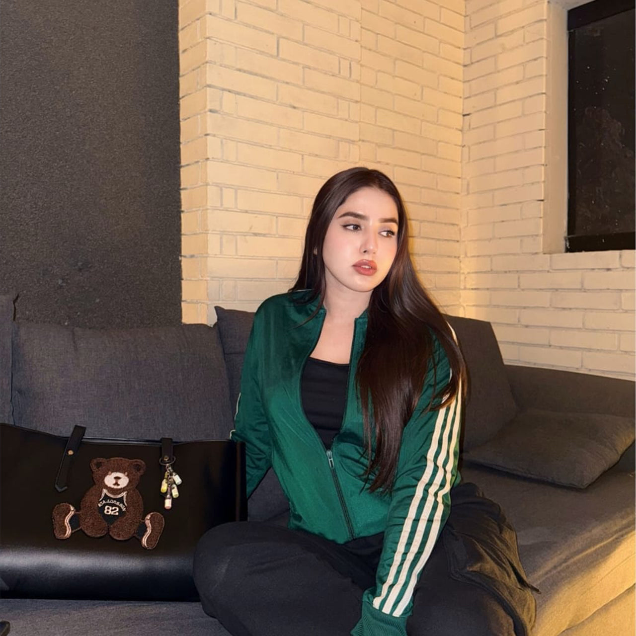 Modish Carry | Black Teddy Handbag – Cozy Style for Women & Mums