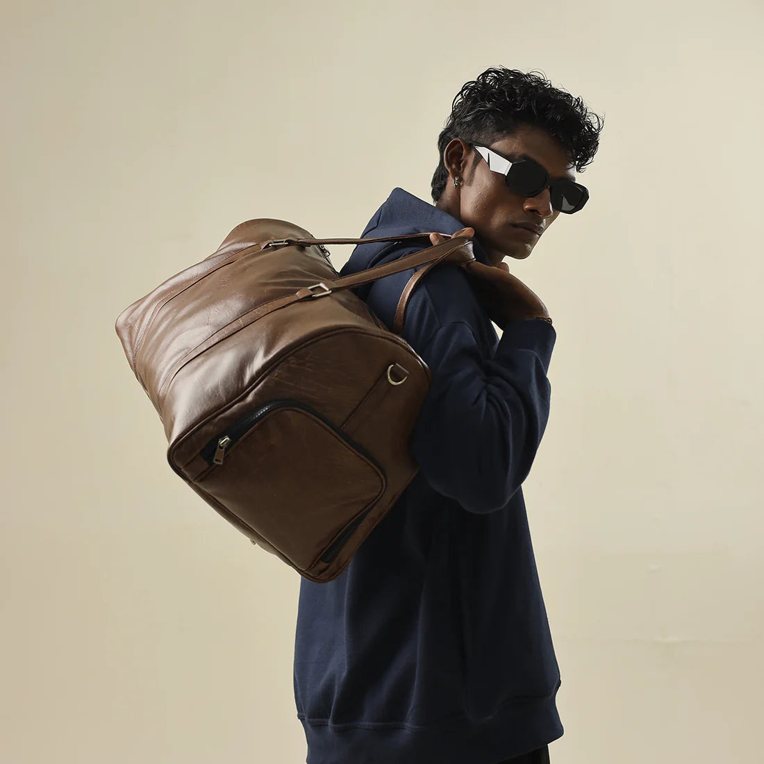 Modish Carry | Coffee Duffle Bag – Stylish Travel Bag for Men & Women