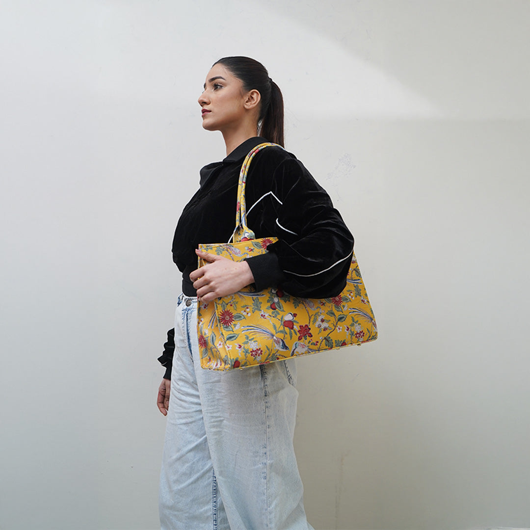 Modish Carry | Radiant Yellow Tote – Stylish Handbag for Women & Mums