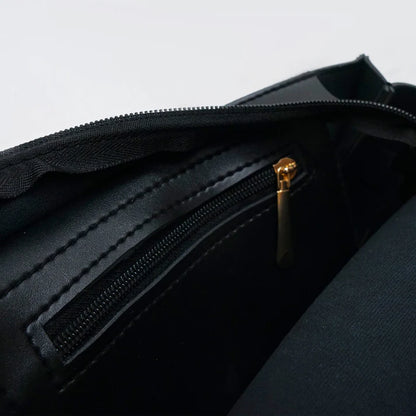 Modish Carry | Black Saddle Bag – Stylish Everyday Handbag for Women & Mums