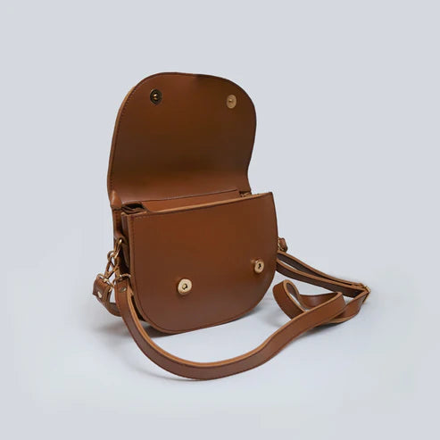 Modish Carry | Brown Sugar Saddle Bag – Aesthetic Vegan Crossbody Bag