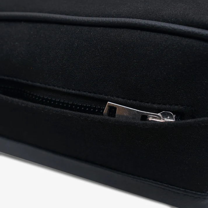 Modish Carry | Beg Peralatan Mandi Suede Hitam Uniseks | Penganjur Premium