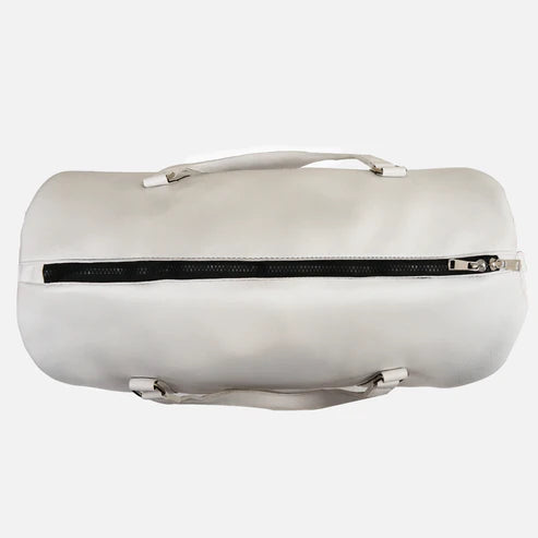 حقيبة موديش كاري | حقيبة رياضية وحقيبة سفر ليلية للجنسين من الجلد النباتي باللون الأبيض الملحي، مناسبة للجنسين