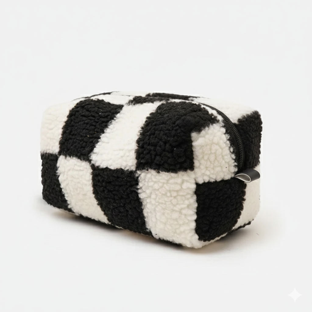 حقيبة أدوات تجميل عصرية من تشيكميت - منظم سفر أنيق للجنسين