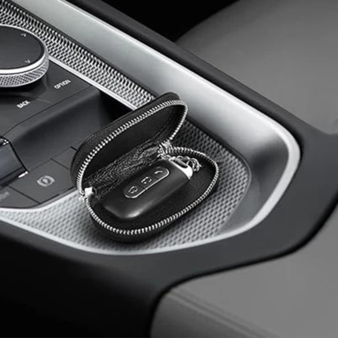 Modish Carry Unisex Vegan Leather Key Holder compact zip organizer front view no jingle design