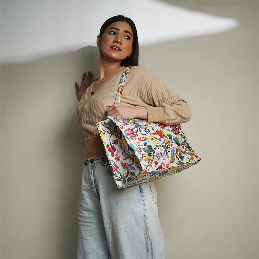 Modish Carry | Azure 2.0 Handheld Satchel – Vibrant Shoulder Tote & Practical Daily Handbag